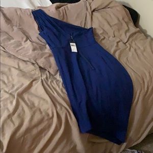Woman’s BCBG knee length formal dress blue